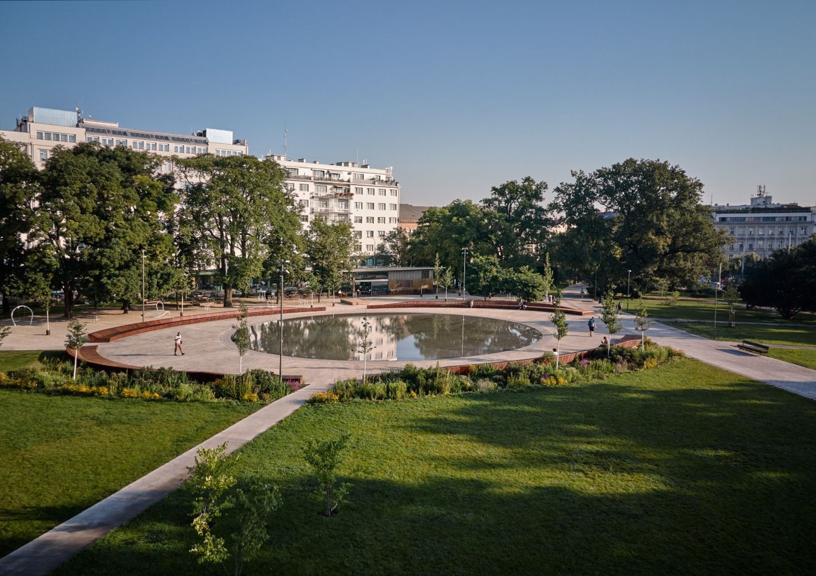 Od Slavonic po dnešek: REFLEXE
